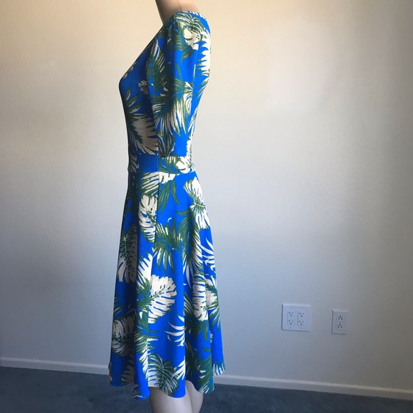 LuLaRoe Nicole Hawaiian Fit & Flare Dress XS NWOT - Picture 4 of 6